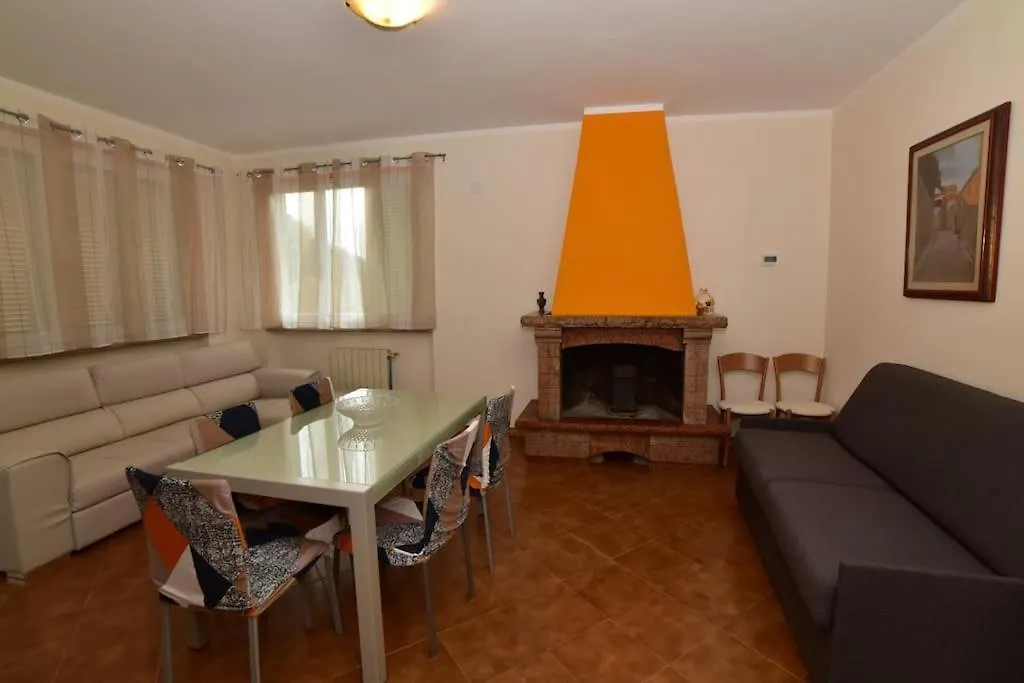 Casa Vacanze Il Pastore Tedesco 费拉约港 意大利